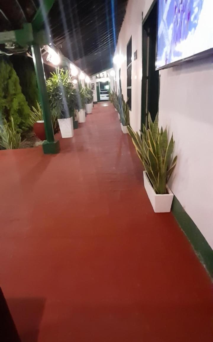 Casa Vania Mompox, Centro Historico, Con Parqueadero En El