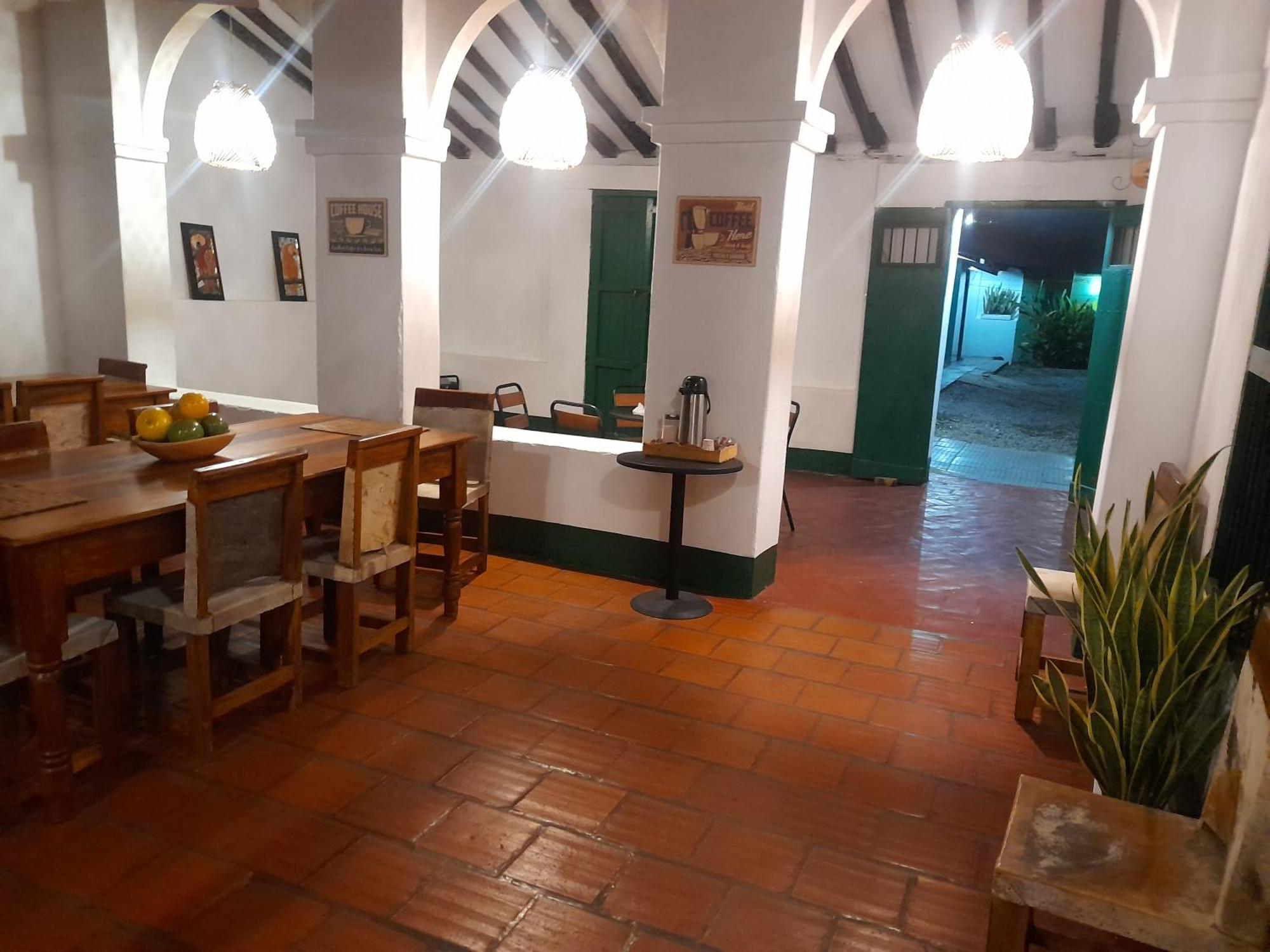 Casa Vania Mompox, Centro Historico, Con Parqueadero En El